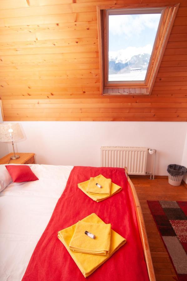Guest House Vila Korosec Bovec Bagian luar foto