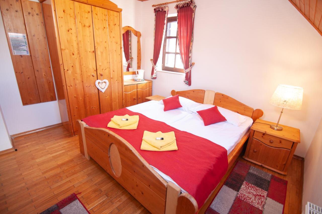 Guest House Vila Korosec Bovec Bagian luar foto
